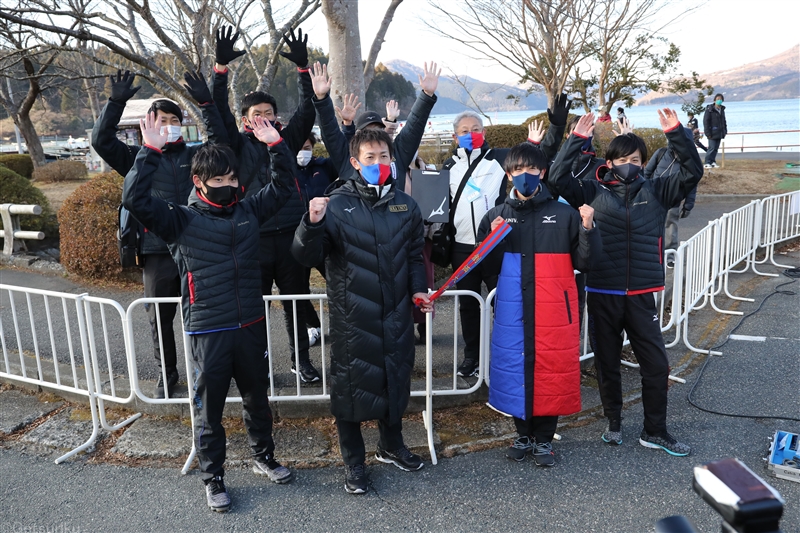 【箱根駅伝】“区間賞ゼロ“の創価大が往路を制覇！「復路は自分たちの力を発揮するだけ」