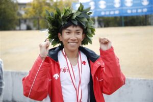2時間4分56秒！！「マラソンで世界へ」夢への一歩踏み出した25歳の鈴木健吾／びわ湖毎日マラソン