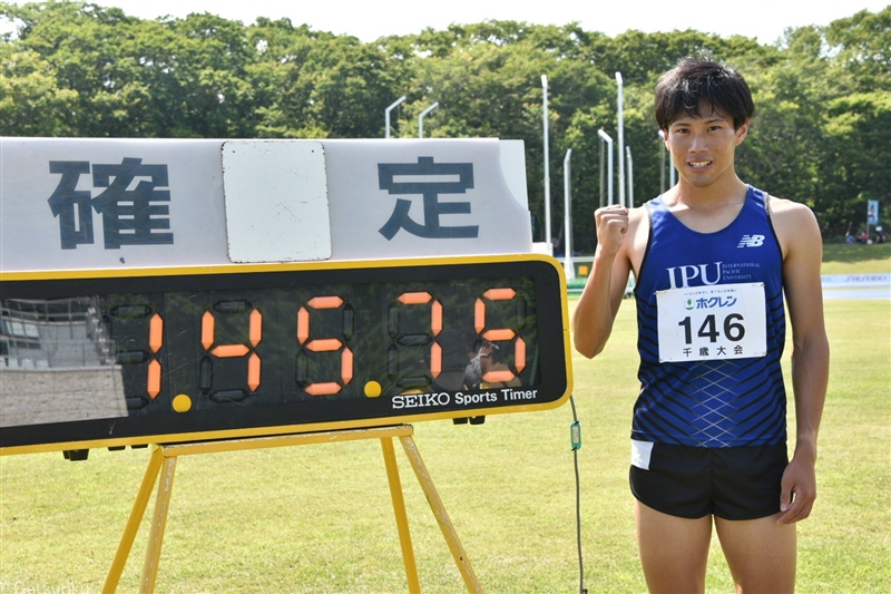 男子800ｍで源裕貴が１分45秒75！！　川元の日本記録に７年ぶりに並ぶ激走！／ホクレン千歳