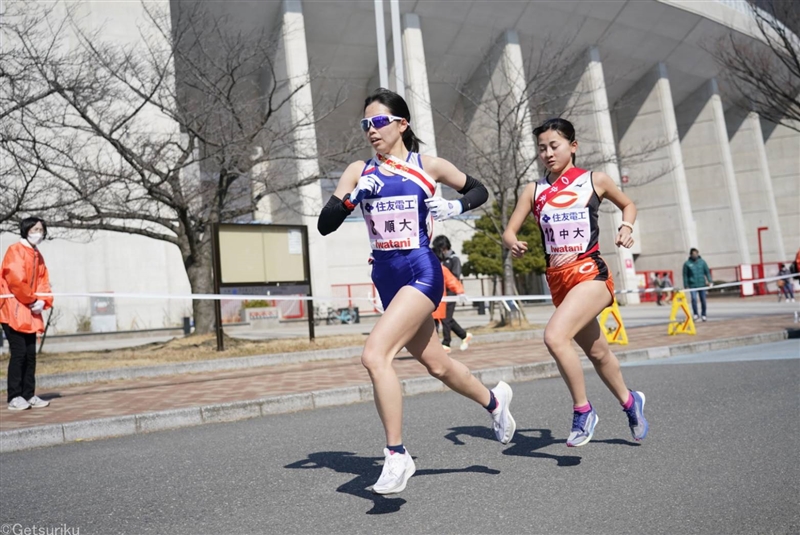 順大が２連覇達成  中大とのアンカー決戦を制す／大学対校男女混合駅伝