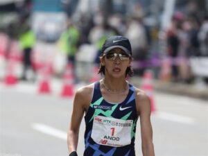 安藤友香 日本人トップの3位 2時間22分22秒で世界選手権派遣設定突破／名古屋ウィメンズマラソン