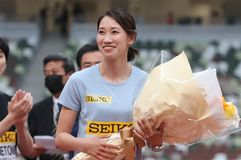 女子100ｍ・200ｍ日本記録保持者・福島千里さん引退セレモニー「日本記録の更新を心待ち」