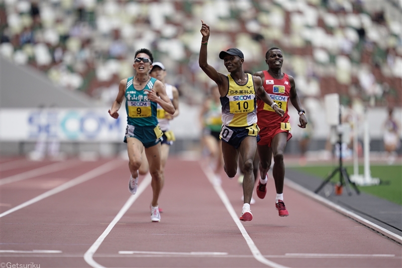 青学大強し！鶴川正也が2部5000ｍで日本人トップの3位「悔しさがずっとあった」／関東IC