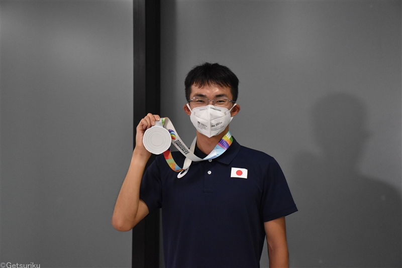 35km競歩銀メダルの川野将虎が帰国「心の成長が結果につながった」／世界陸上