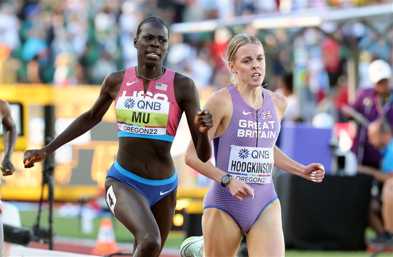 女子800ｍ東京五輪の再現！ムーがホジキンソンとの「20歳対決」制し、地元優勝！／世界陸上