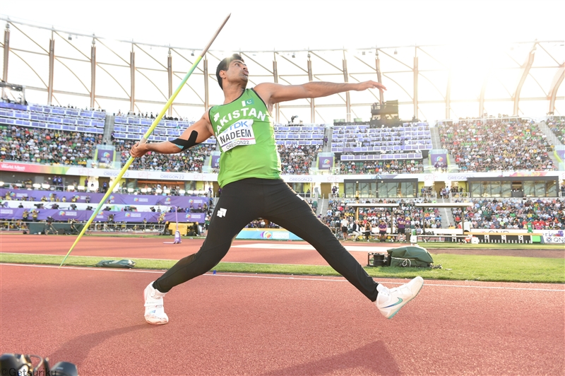 やり投のナディームが90ｍ18！ キプリモは長距離2冠／英連邦大会