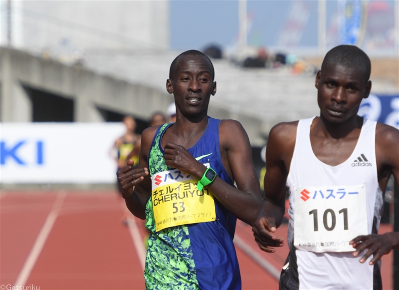 驚異の23歳キプトゥム初マラソンで世界歴代3位の2時間1分53秒！女子ベリソが2時間14分58秒、ギデイ初マラソン世界最高／バレンシアマラソン