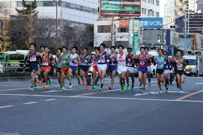 駒大が19年ぶり往路V 30秒差中大、連覇狙う青学大3位、順大6位、東洋大がシード圏内まで1分27秒差／箱根駅伝