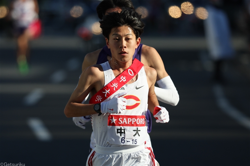 中大が2区トップ中継！2位に駒大、3位に青学大が続く 國學院大・平林が6人抜き／箱根駅伝