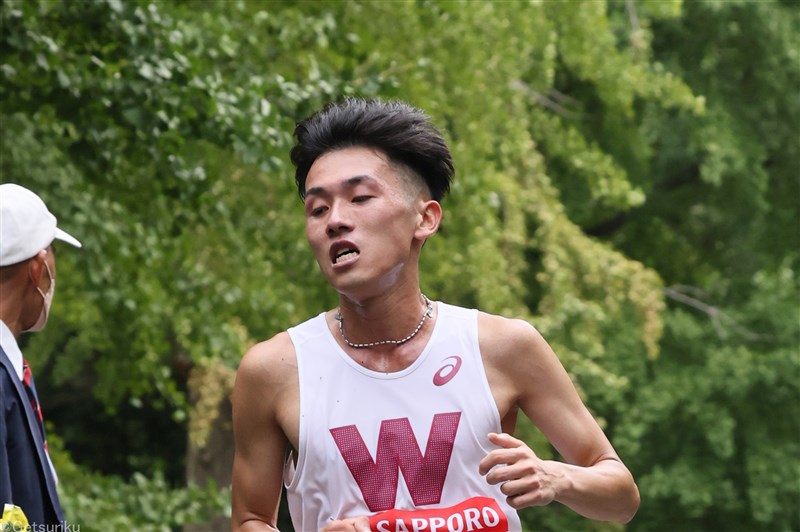 初マラソンの早大3年佐藤航希が優勝！ 終盤に逆転で2時間11分13秒／延岡西日本マラソン