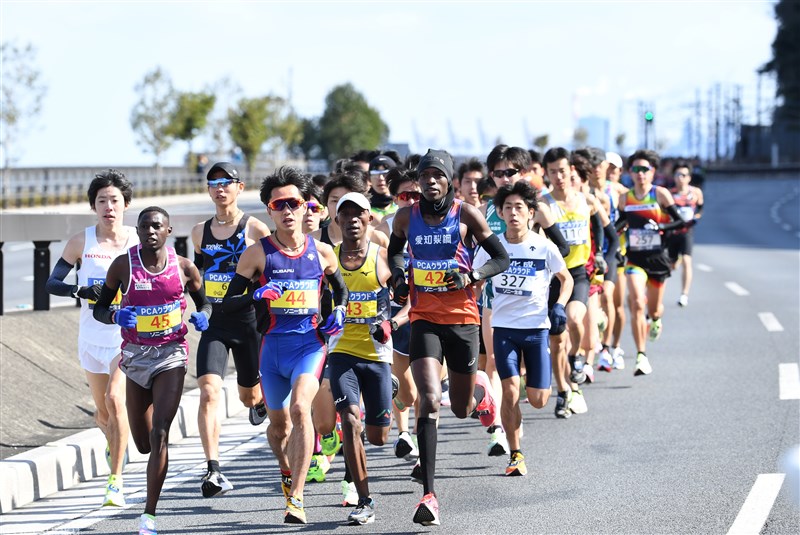 海風切り裂きニューヒーロー誕生なるか? 別府大分毎日マラソンは今日正午スタート