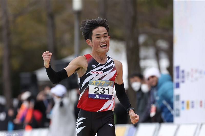 初マラソンの西山和弥が日本人最高の6位 2時間6分台到達で「すべてをぶつけることができた」／大阪マラソン