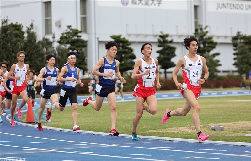 順大競技会3000ｍで好記録 塩尻和也が日本歴代6位の7分48秒56、大野聖登が高校歴代5位の8分04秒86