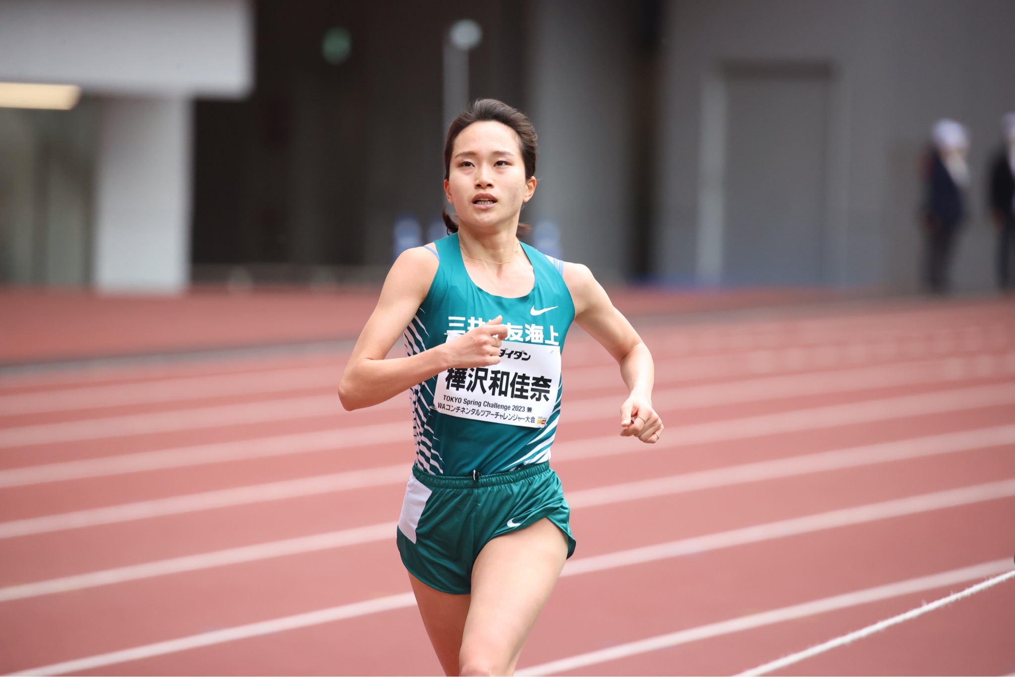 樺沢和佳奈が三井住友海上初レース2マイルを制す「トラックで世界へ」／東京スプリング