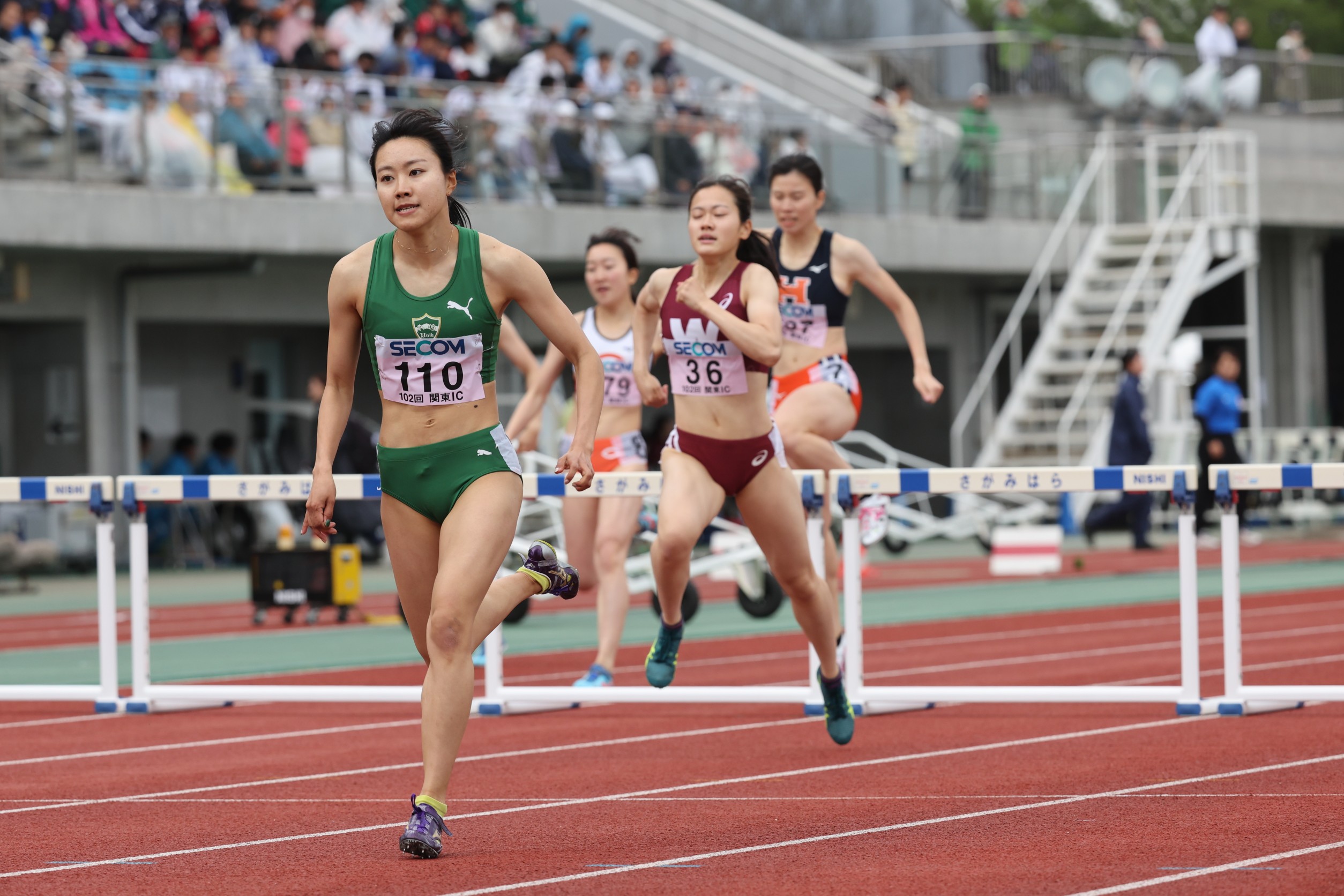 青学大・青木穂花が400mH悲願のVで”母超え”＆マイルと2冠「やっと勝てました」／関東IC