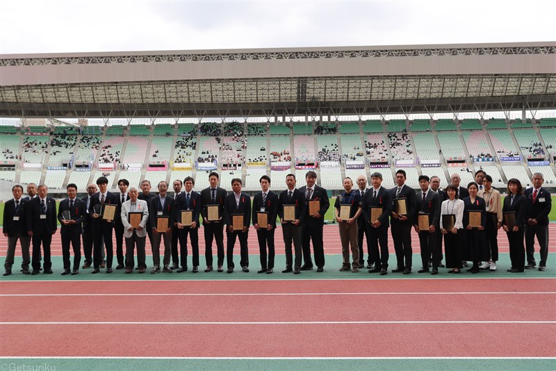 100回の節目を祝して！世界へ羽ばたいた山西利和、多田修平に特別功労賞、4連覇選手も表彰／関西インカレ