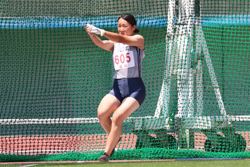 福岡勢が6種目V！女子ハンマー投・日影紗羅が49m76筆頭に49m台3連発 東福岡が400mR大会新／IH北九州