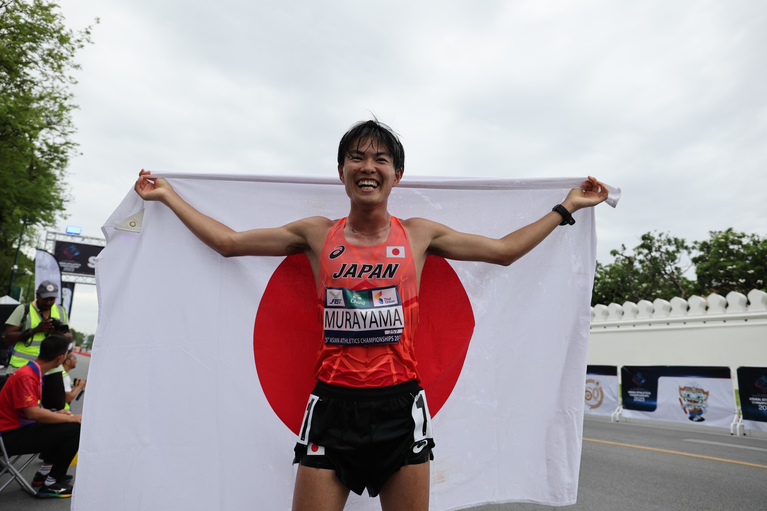 男子20km競歩 村山裕太郎が涙の金メダル！「ケガの苦しさをうれしさに変えられた」／アジア選手権