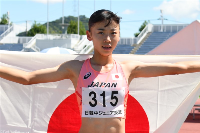 女子800ｍは高1・久保凛が2分06秒71で連勝！「日本代表として地元を走れてうれしい」／日・韓・中ジュニア交流競技会