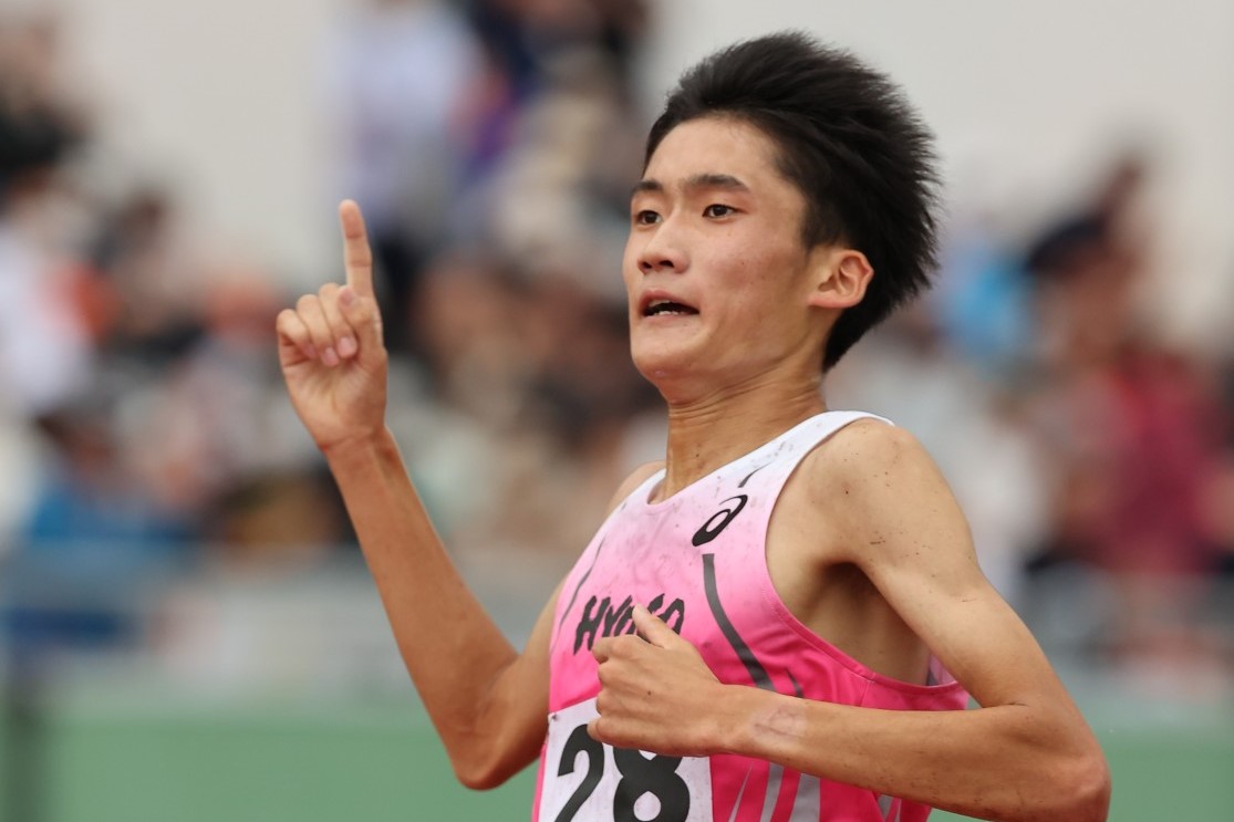 5000m折田壮太が13分57秒00で貫禄勝ち！「兵庫の代表になれてうれしい」／鹿児島国体