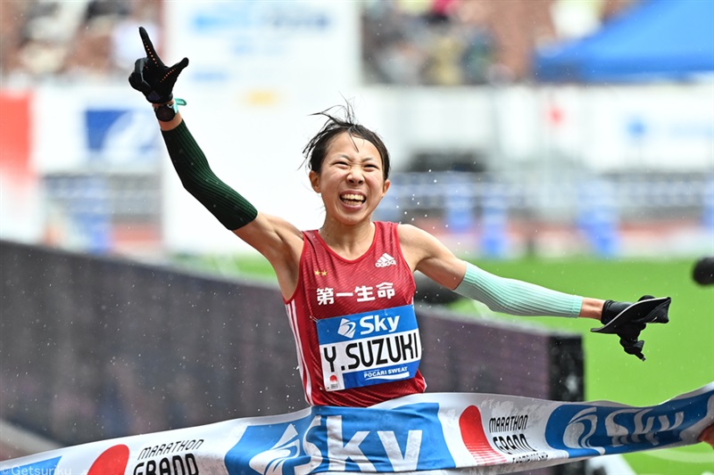 24歳のホープが頂点、鈴木優花「ずっと目標にしてきた」五輪切符つかむ！得意の上りで一気に逆転／MGC