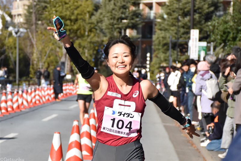 柳井綾音10kmの学生記録を17年ぶり更新 競歩練習は前日のみで“快歩” 今季の目標はパリ五輪／元旦競歩