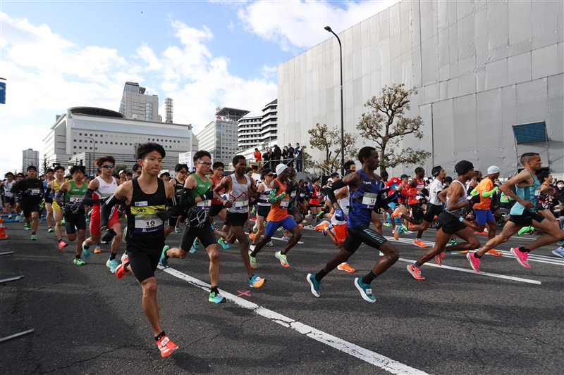 パリ五輪MGCファイナルチャレンジの大阪マラソン アンバサダーにコブクロの小渕さん、山中教授、間寛平さん、アン ミカさん就任