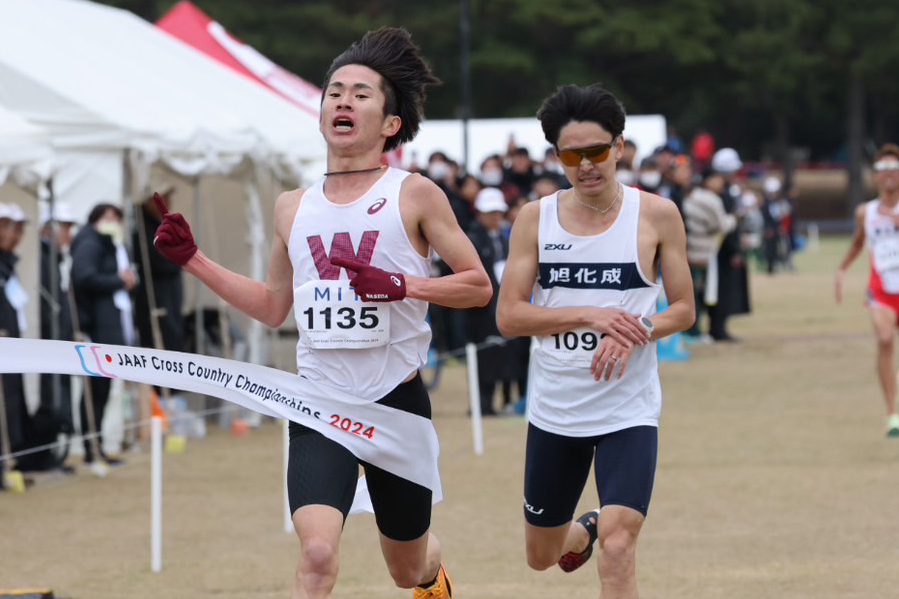 山口智規が井川龍人との「早大対決」制す！先輩大迫傑と同じ大学2年生Vで「これをステップに」／日本選手権クロカン