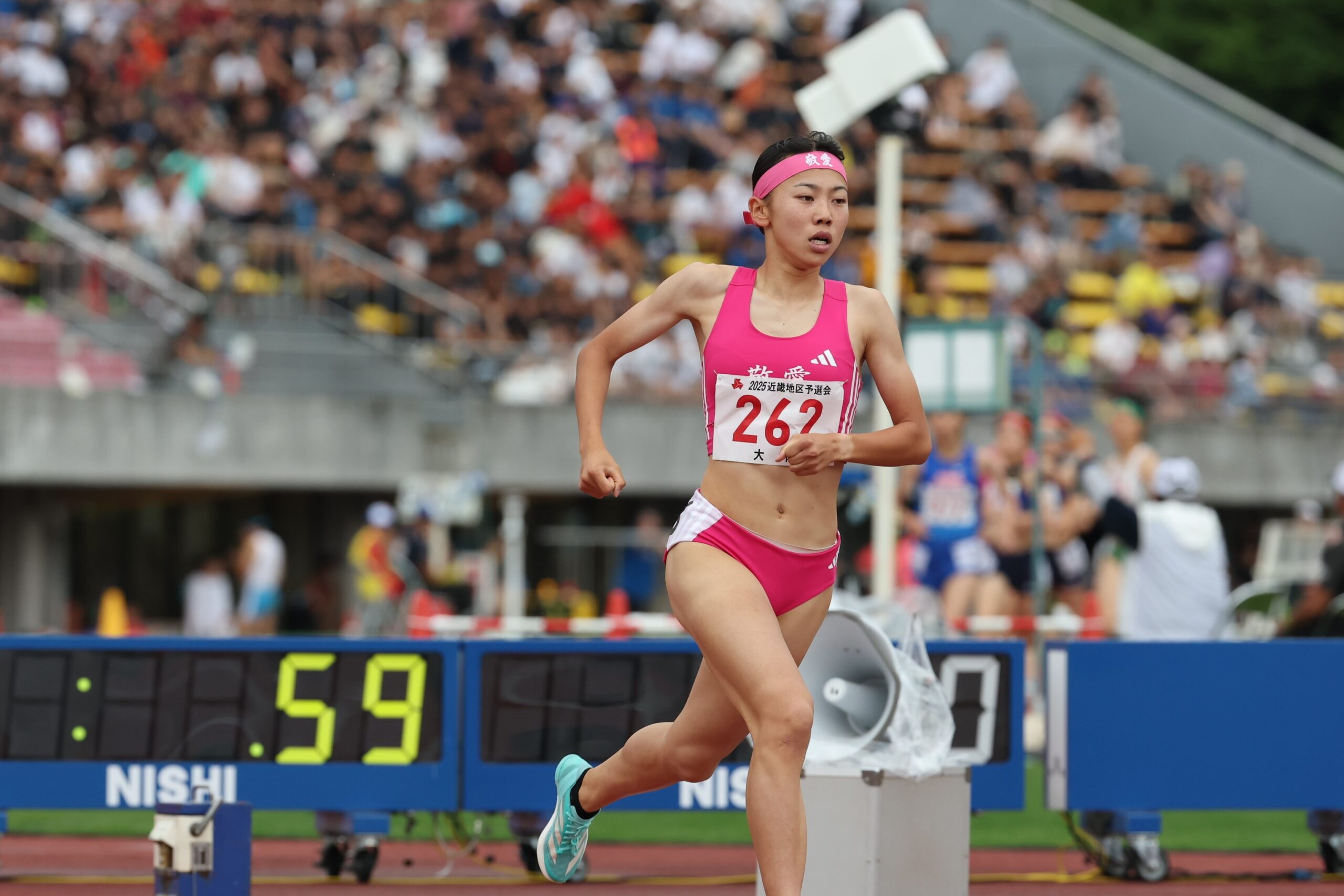 久保凛が800m2分02秒76の大会新でV3!! 1500mと2年連続2冠「チームへの貢献を考えていた」／IH近畿
