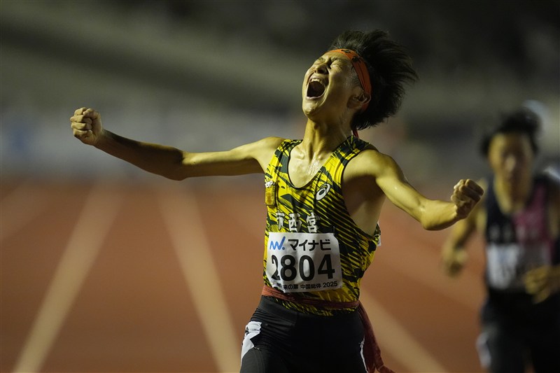 3000m障害・徳山博貴が自己新8分53秒04でチーム初のインターハイ制覇！「やり返したい」近畿3位の悔しさぶつける／広島IH