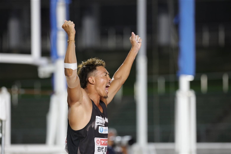偉大な兄の背中を追った苦労人・右代啓欣が十種競技初制覇「続けてきた陸上、意味があった」／日本選手権混成