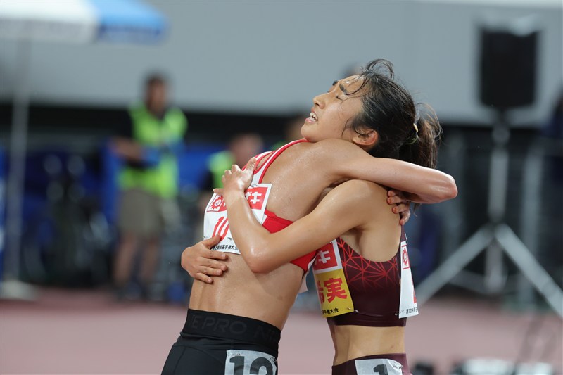 5000m田中希実が大会新Vで世界陸上内定 3000m障害の青木が連覇／日本選手権