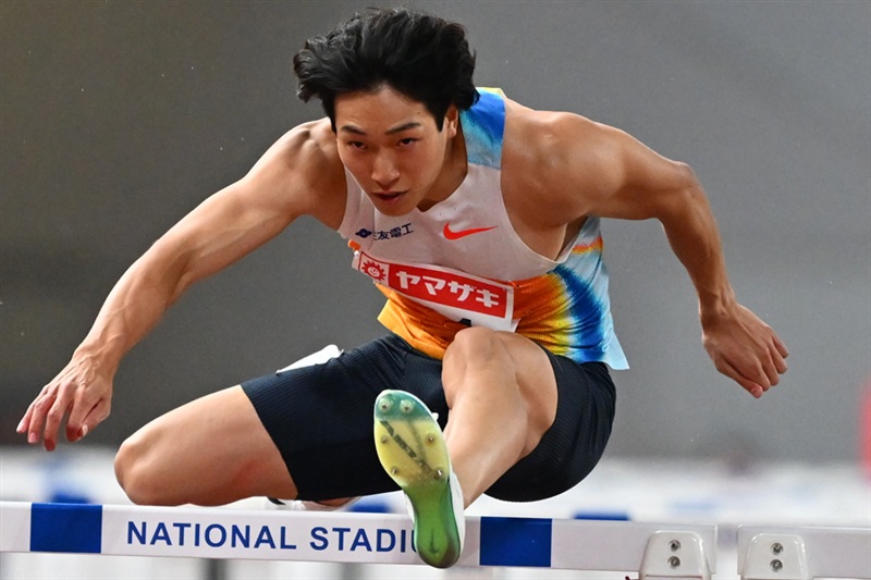 男子110ｍH・泉谷駿介 レース前のアクシデント乗り越え、2年ぶりに王者奪還！ 2位・野本周成とともに代表内定決める／日本選手権