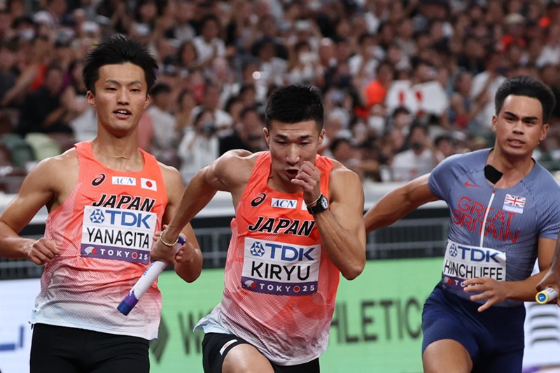 日本4×100mR 桐生祥秀「着実に通過して良かった」 決勝に向け小池祐貴「攻めるバトンで思いっきり走るだけ」／東京世界陸上