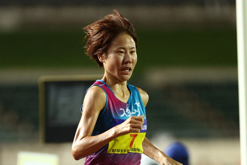 ベテラン・伊澤菜々花が1万m日本人トップの5位「悔しい結果。自分から仕掛けることができなかった」／全日本実業団