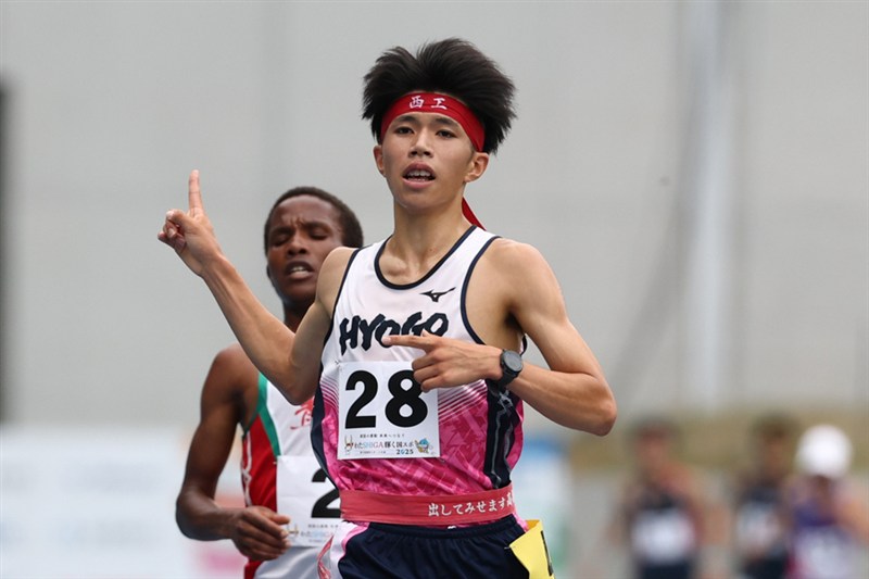少年A5000ｍ・新妻遼己13分35秒33で自己新V インターハイとの日本人長距離2冠は1991年渡辺康幸以来／滋賀国スポ