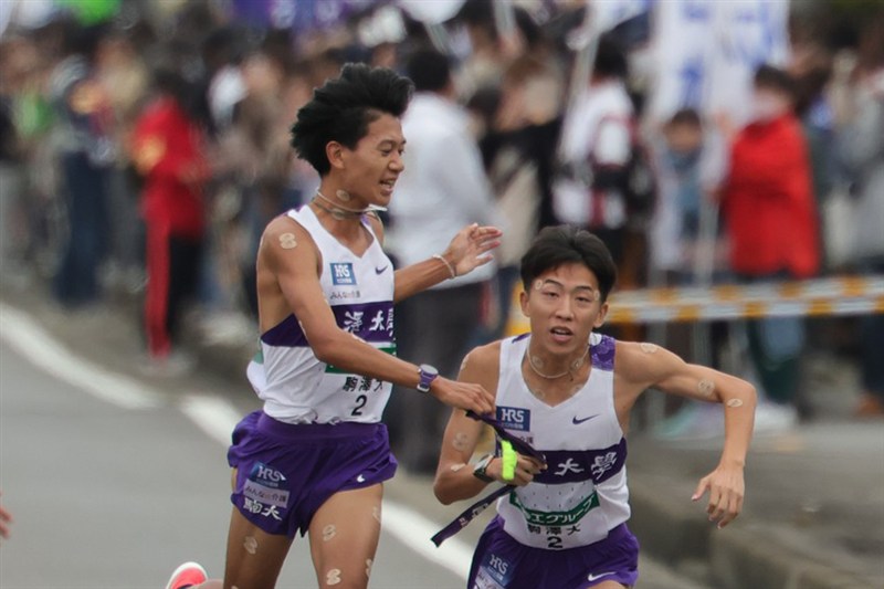 駒大が2年ぶり最多17度目V!!5区・伊藤蒼唯が勝負決める激走、佐藤圭汰も復活／全日本大学駅伝