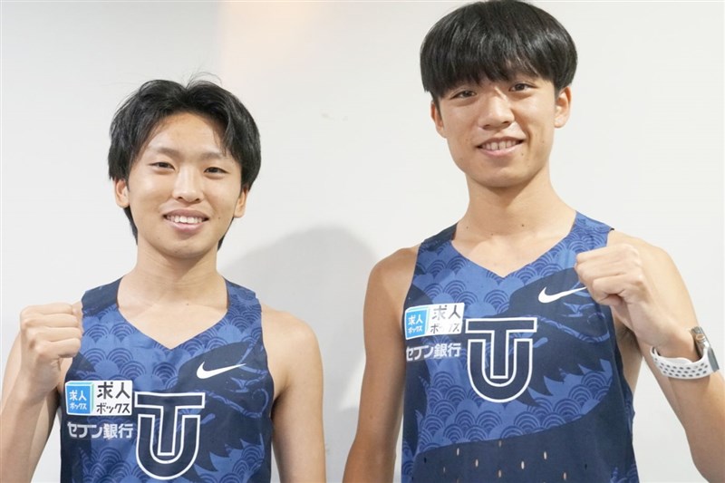 東洋大男子長距離が4社と契約 “昇り龍”を描いた鉄紺の新ユニフォームも発表「頂点目指し力強く上昇」