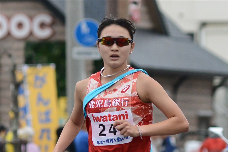 鹿児島銀行の一昨年プリンセス駅伝1区の野村眞央と昨年4区を走った弓山由依乃が退部