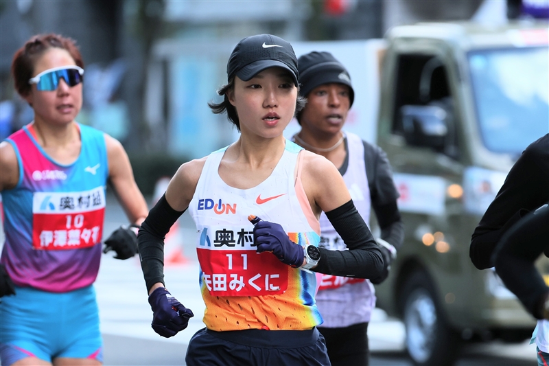 矢田みくに初マラソン日本最高の2時間19分57秒!!!積極性と粘りで4位となりMGC切符／大阪国際女子マラソン
