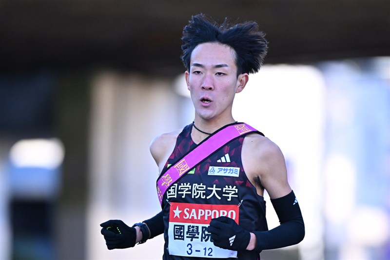 7区で國學院大・高山豪起も区間歴代2位！青学大との差を1分28秒に詰める「希望を与える走りをしたかった」／箱根駅伝