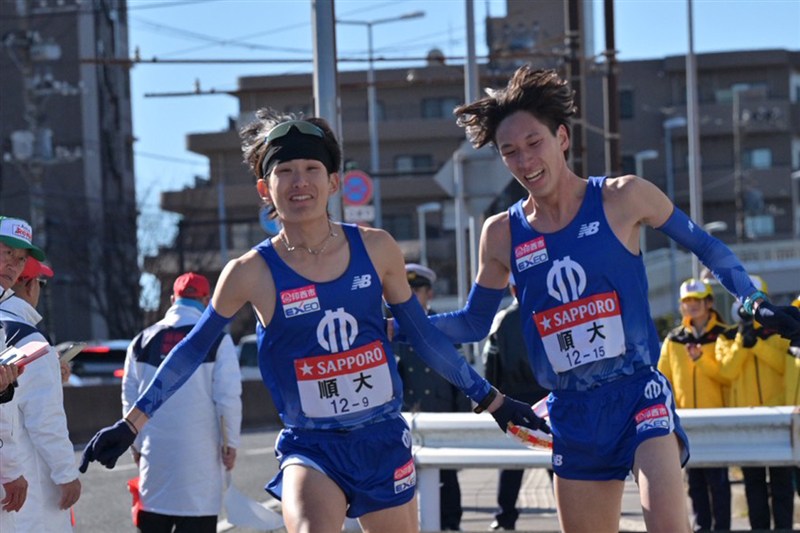 予選会2位の順大が大躍進の3位！「力を出し切ってくれた」盤石の継走で前回の雪辱で「5強崩し」達成／箱根駅伝