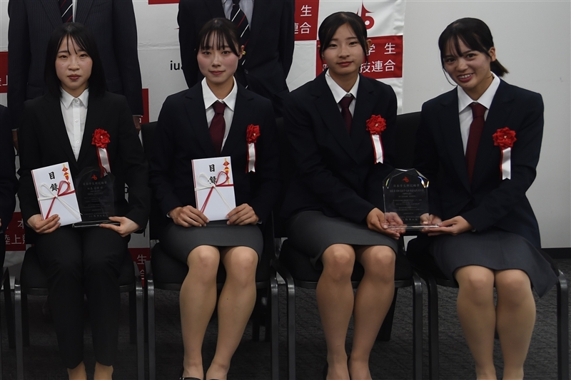 1500m学生新記録・田島愛理「悔いなく終わりたい」 4×100mリレー43秒台突入の福岡大「全員で走力を上げていきたい」