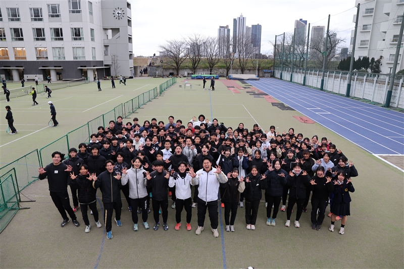 【ジュニア陸上】インターハイ王者、日本代表を輩出し続ける超名門・東京高 土手のグラウンド、短い走路の限られた環境で切磋琢磨