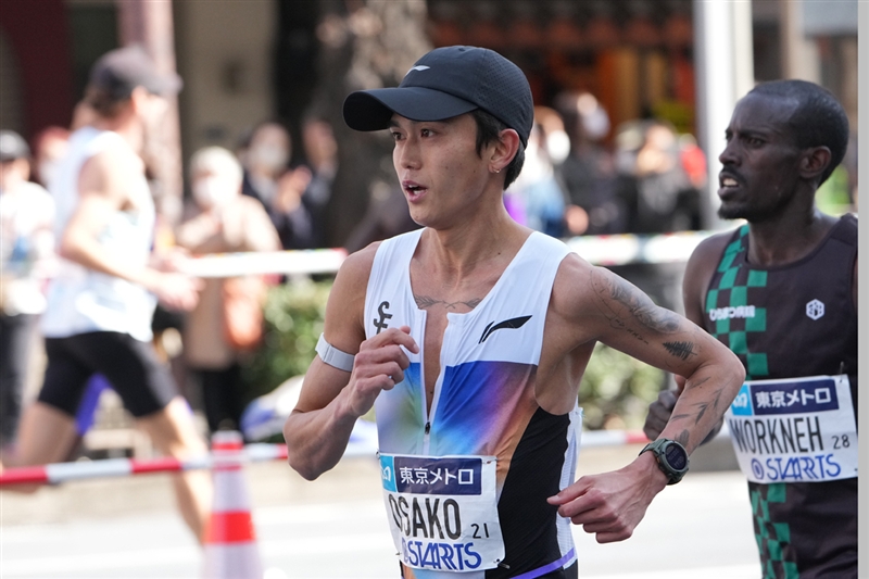日本人トップは大迫傑！ 実力者同士のつばぜり合い制す／東京マラソン