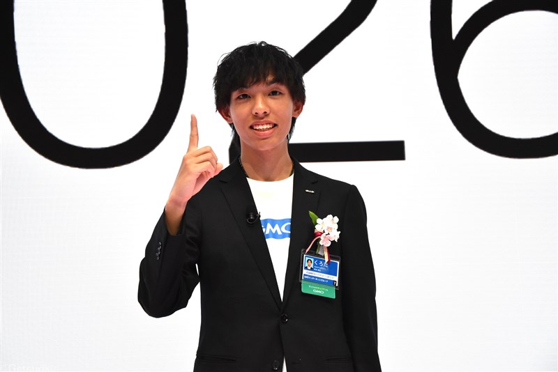 黒田朝日GMO合同入社式に出席「世界の舞台で金メダルを取る選手を目指してやっていく」と意気込み