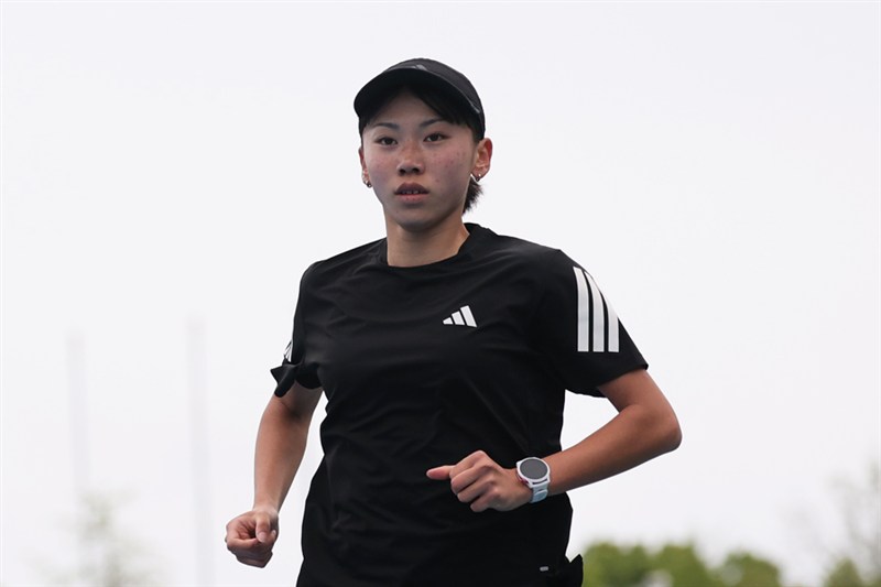 800m久保凛が練習公開「今出せる力を出し切りたい」初戦“地元”で新ユニお披露目