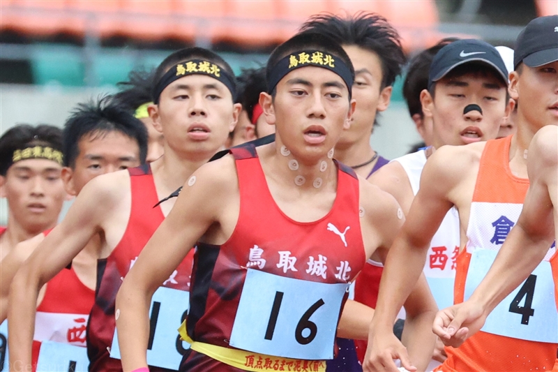 高校男子の部は鳥取城北がＶ!! 昨年はオープン参加でトップタイム 4秒差で札幌山の手が2位／全国男鹿駅伝