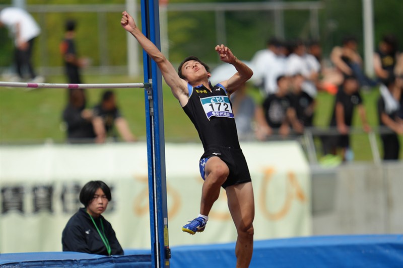 関大北陽が4×400mR3分11秒77の大会新 和歌山では井上絢斗がスプリント3冠 井上絢斗 八種競技・向原悠斗は東海高校新／IH都府県大会
