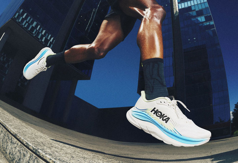 HOKAより日々の走りを軽やかにするCLIFTONシリーズの最新モデル「CLIFTON 11」が発売！